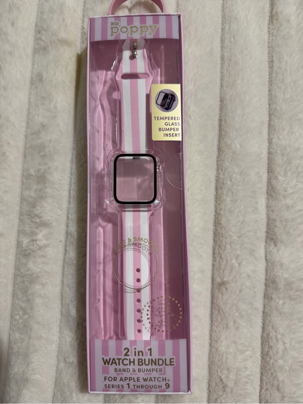 Poppy Barley Pink & White 2-In-1 Silicone Apple Watch Band — image 4 of 4